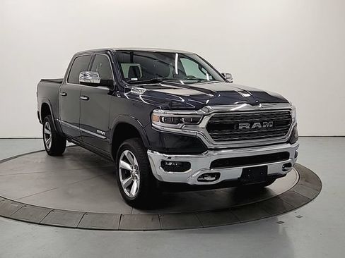 Used 2019 RAM 1500 Limited AWD/4WD image 4