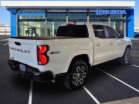 Used 2024 Chevrolet Colorado Z71 w/ Z71 Convenience Package 2 AWD/4WD image 2