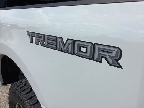 New 2026 Ford F350 Lariat w/ Tremor Off-Road Package AWD/4WD image 16