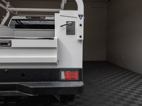 Used 2023 Chevrolet Silverado 3500 W/T w/ WT Convenience Package image 8