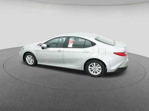 New 2026 Toyota Camry LE image 4