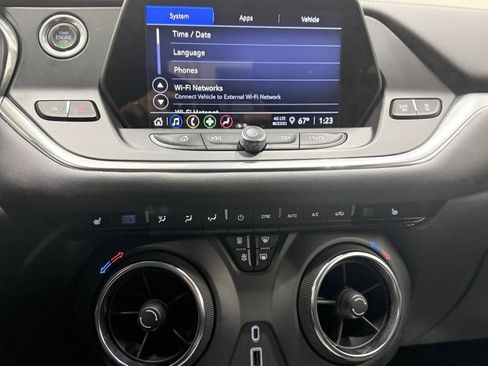 Used 2022 Chevrolet Blazer LT image 25