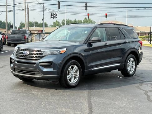 Used 2024 Ford Explorer XLT w/ Class IV Trailer Tow Package AWD/4WD image 8