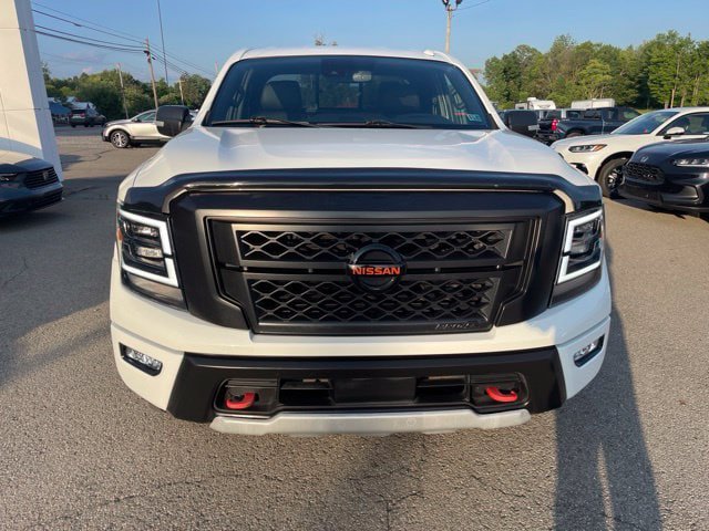 Used 2020 Nissan Titan PRO-4X AWD/4WD image 9