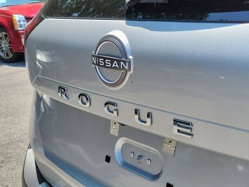 Used 2023 Nissan Rogue SV w/ SV Premium B Package AWD/4WD image 7
