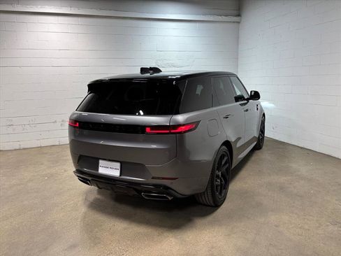 Used 2024 Land Rover Range Rover Sport Autobiography image 7