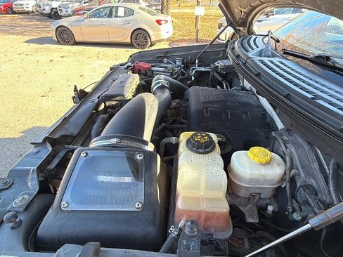 Used 2014 Ford F150 FX4 w/ Equipment Group 402A Luxury image 11