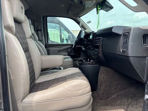 New 2026 GMC Savana 2500 Extended w/ Driver Convenience Package RWD image 20