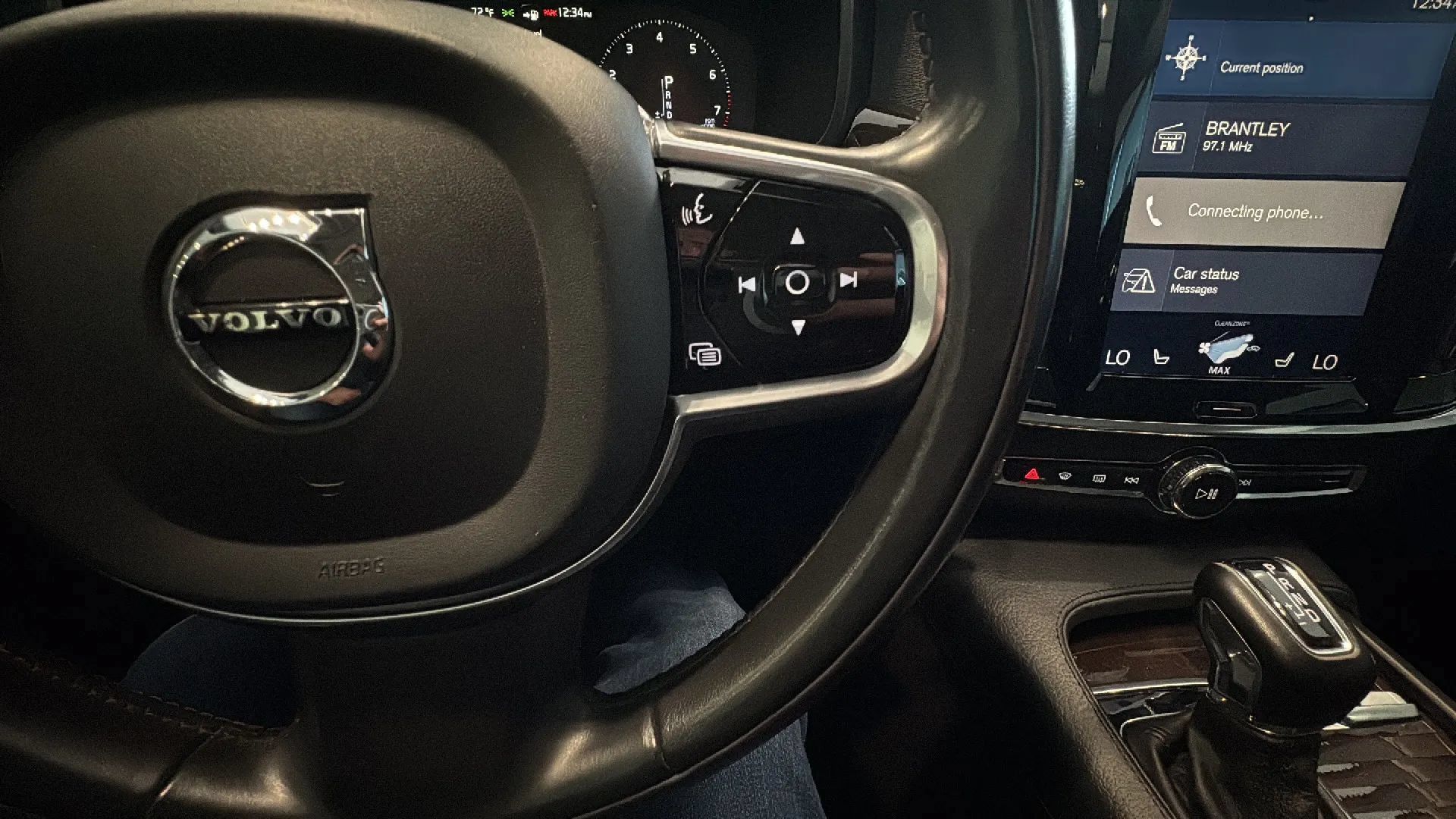 Used 2018 Volvo S90 T6 Momentum AWD/4WD image 38