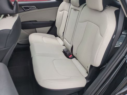 Used 2026 Kia Sportage EX w/ EX Panoramic Sunroof Package AWD/4WD image 23