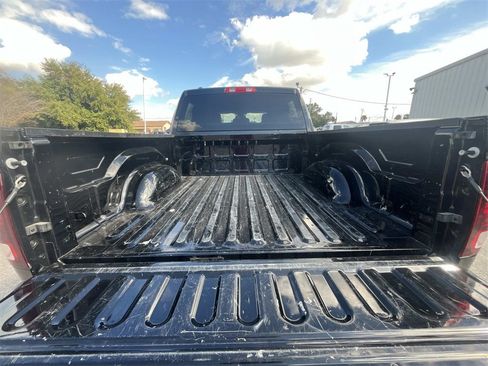 Used 2024 RAM 1500 Classic Warlock image 15