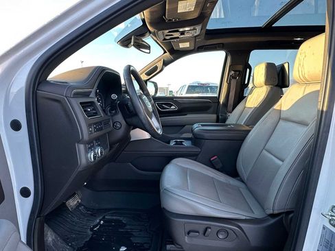 Used 2021 GMC Yukon SLT w/ SLT Premium Package image 23
