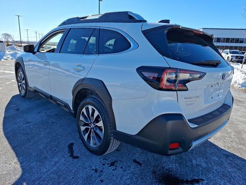 Certified 2024 Subaru Outback Touring XT image 5