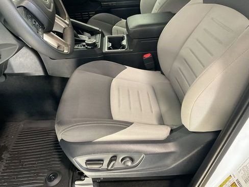 Used 2025 Toyota Tacoma TRD Sport w/ TRD Sport Upgrade Package image 10