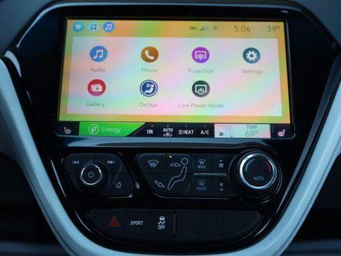 Used 2020 Chevrolet Bolt LT FWD image 33