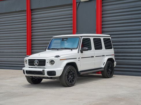 Used 2025 Mercedes-Benz G 580 w/ EQ Technology image 1
