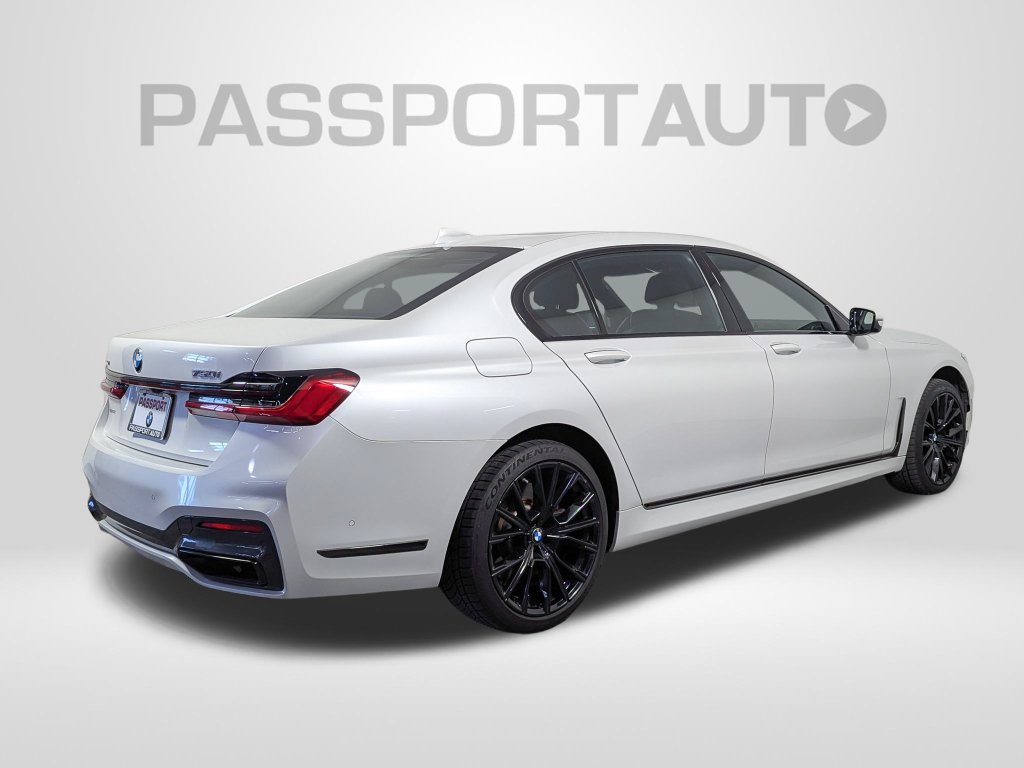 Used 2021 BMW 750i xDrive w/ M Sport Package AWD/4WD image 7