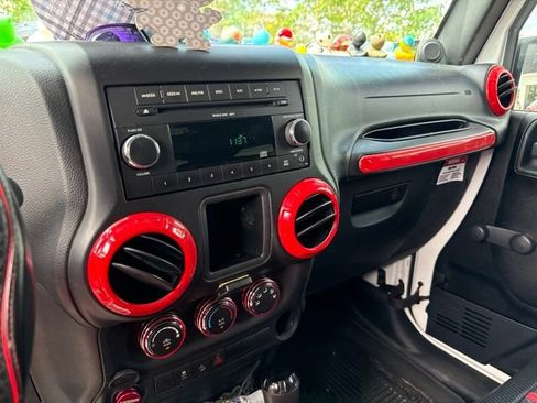 Used 2011 Jeep Wrangler Sport AWD/4WD image 17