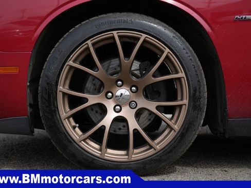 Used 2015 Dodge Challenger R/T Plus RWD image 13
