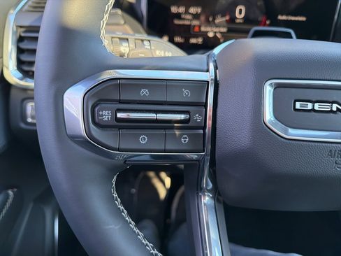 Used 2024 GMC Acadia Denali w/ Super Cruise Package image 22