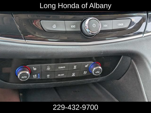Used 2019 Buick Enclave Avenir w/ Avenir Technology Package FWD image 25