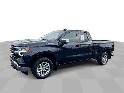 Used 2022 Chevrolet Silverado 1500 LT image 1