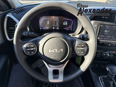 Used 2024 Kia Soul LX w/ LX Technology Package
