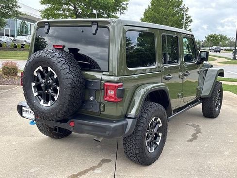 Used 2024 Jeep Wrangler Unlimited Rubicon 4xe AWD/4WD image 3