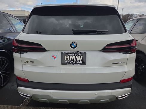 New 2026 BMW X5 xDrive40i image 6