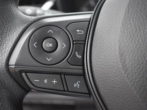 Used 2024 Toyota Corolla LE image 19