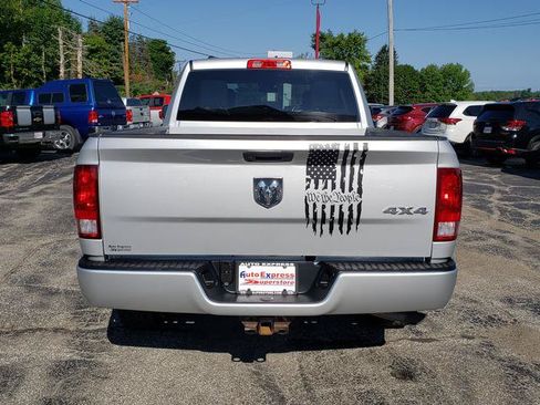 Used 2019 RAM 1500 Express AWD/4WD image 6