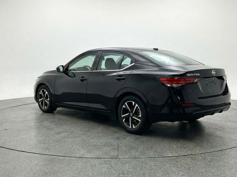 Used 2025 Nissan Sentra SV FWD image 6