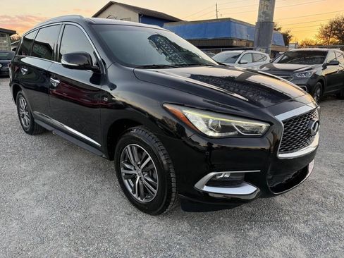 Used 2016 INFINITI QX60 3.5 Sport Utility 4D w/ Premium Plus Package image 3