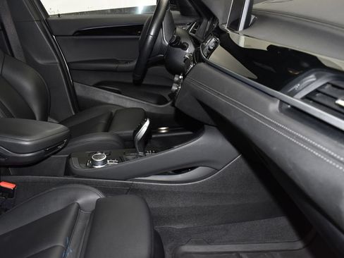 Used 2022 BMW X2 sDrive28i w/ Convenience Package FWD image 24