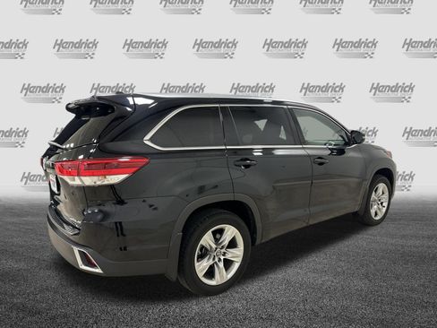 Used 2018 Toyota Highlander Limited w/ Protection Package #3 AWD/4WD image 10