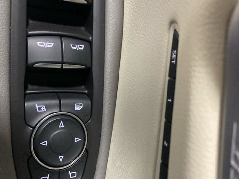 Used 2021 Cadillac XT6 Premium Luxury image 35