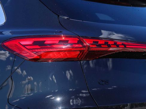 New 2026 Audi Q5 Premium AWD/4WD image 12