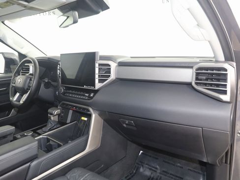 Used 2023 Toyota Tundra Limited image 39