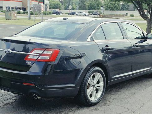 Used 2019 Ford Taurus SEL AWD/4WD image 5