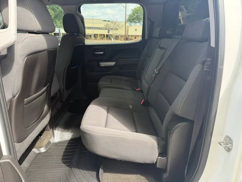 Used 2015 Chevrolet Silverado 1500 LT AWD/4WD image 10