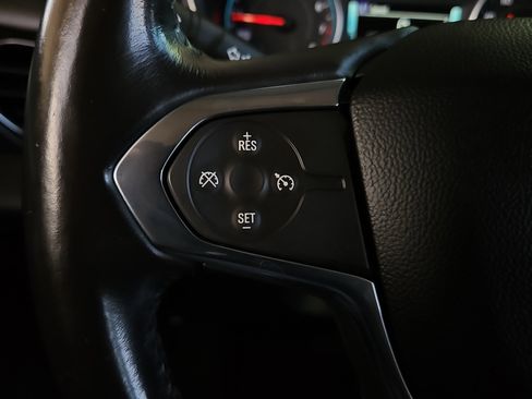 Used 2019 Chevrolet Traverse RS w/ LPO, Cargo Package image 12