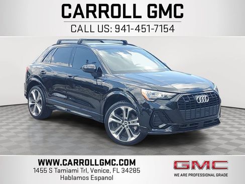 Used 2021 Audi Q3 2.0T Premium w/ Convenience Package AWD/4WD image 1