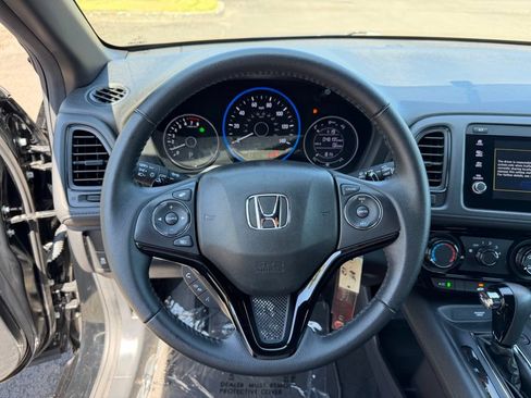 Certified 2021 Honda HR-V Sport image 20