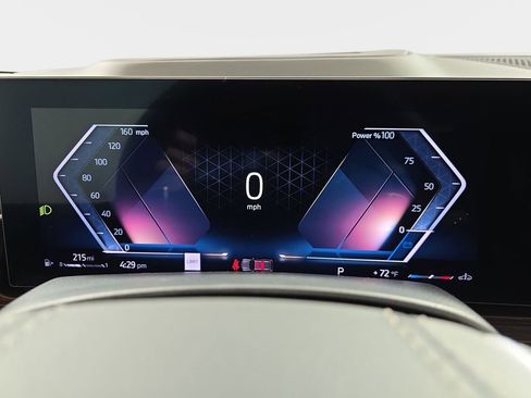 Used 2026 BMW X7 xDrive40i w/ Premium Package image 23