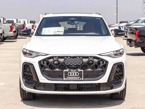 New 2026 Audi SQ5 Premium Plus AWD/4WD image 2