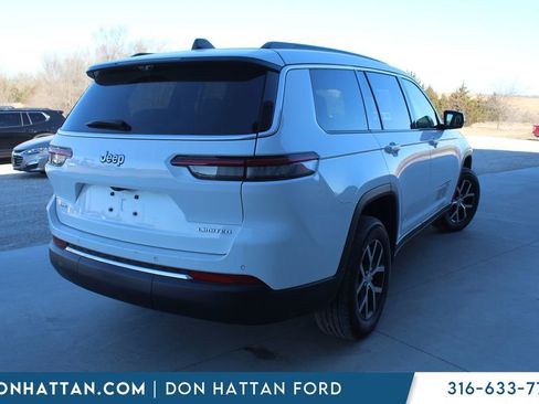 Used 2024 Jeep Grand Cherokee L Limited w/ Luxury Tech Group II image 5