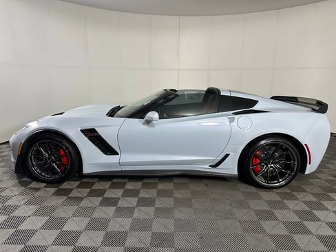 Used 2019 Chevrolet Corvette Z06 w/ Z07 Performance Package image 10