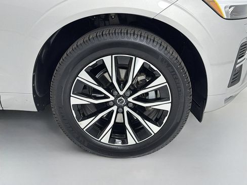 Used 2023 Volvo XC60 B5 Core w/ Climate Package AWD/4WD image 35