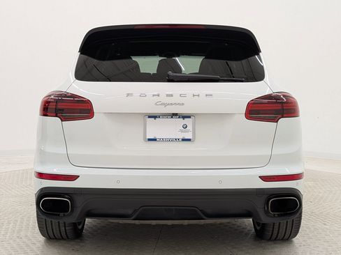Used 2018 Porsche Cayenne AWD image 10