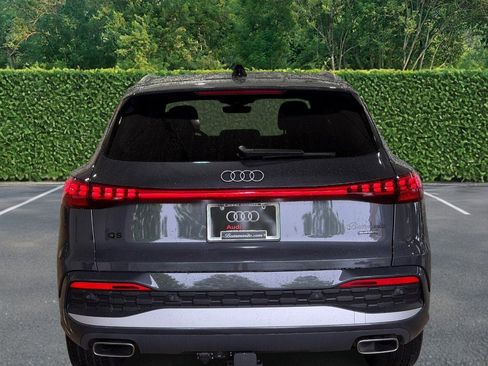 Used 2025 Audi Q5 Premium w/ Convenience Package AWD/4WD image 5